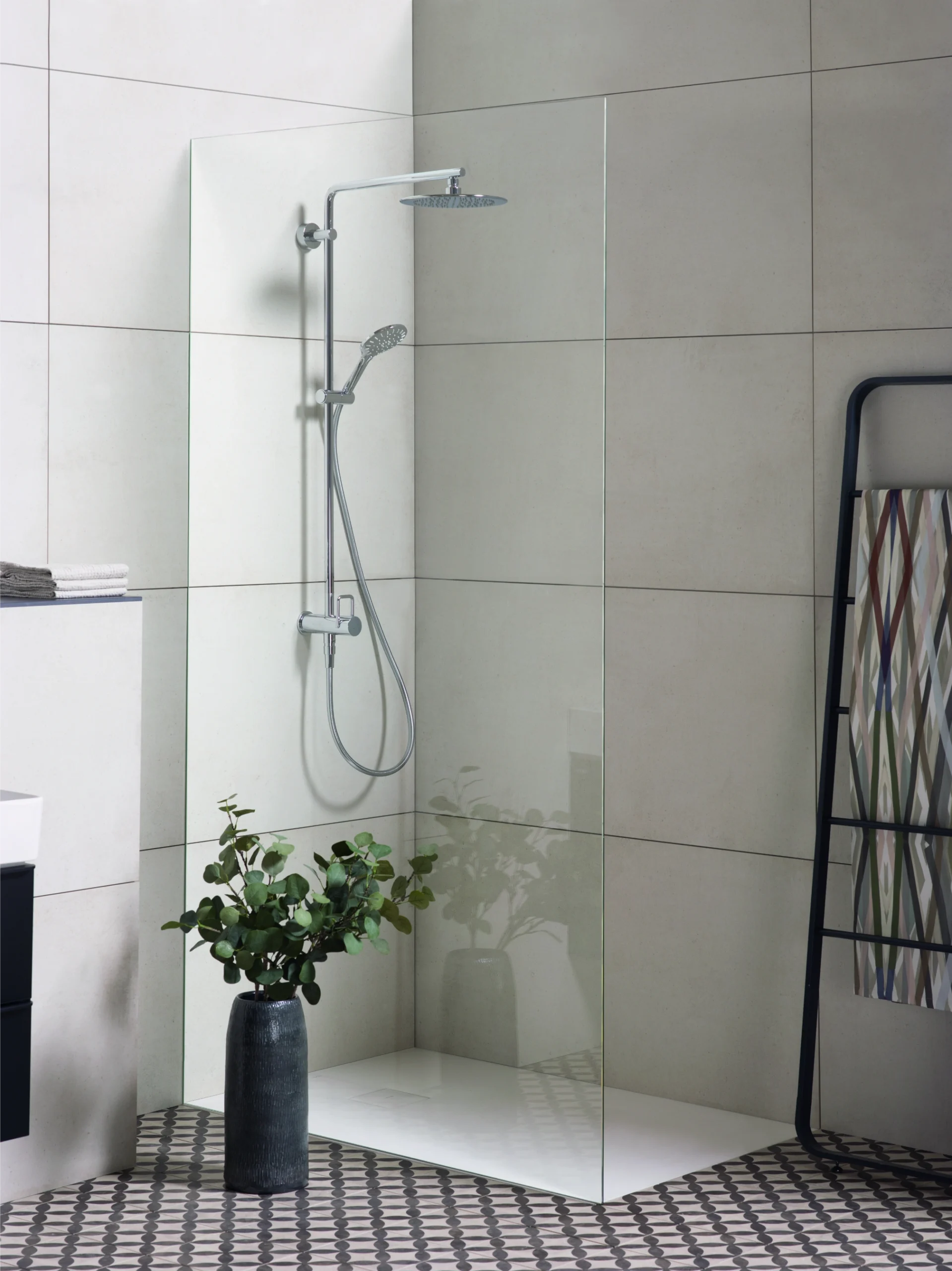 AP01_Twin_Dusche_1P_Showerstation_hoch_1