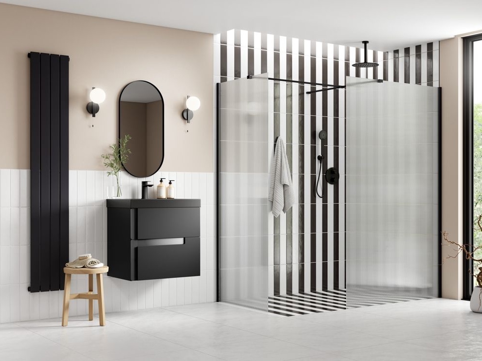REFX-ICONIX-FLUTED-BLK-WETROOM-SIDE_RM_1156x742