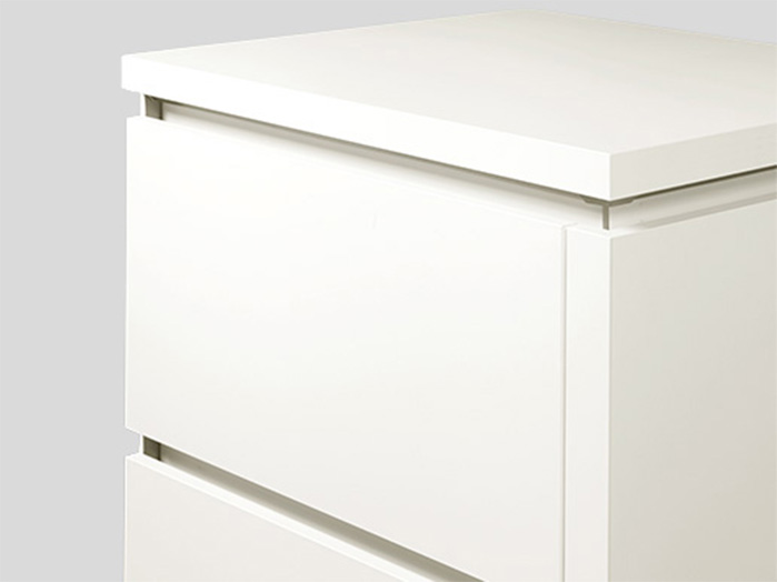 Alpine White
