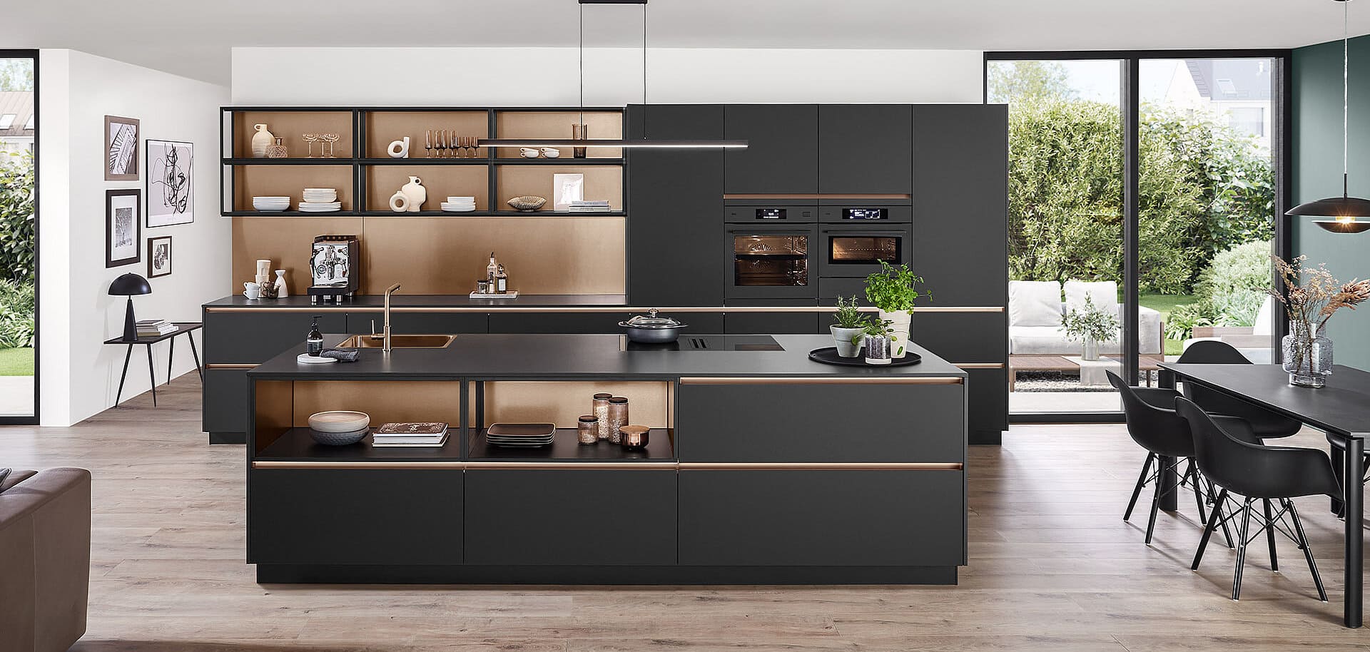 senso_black
