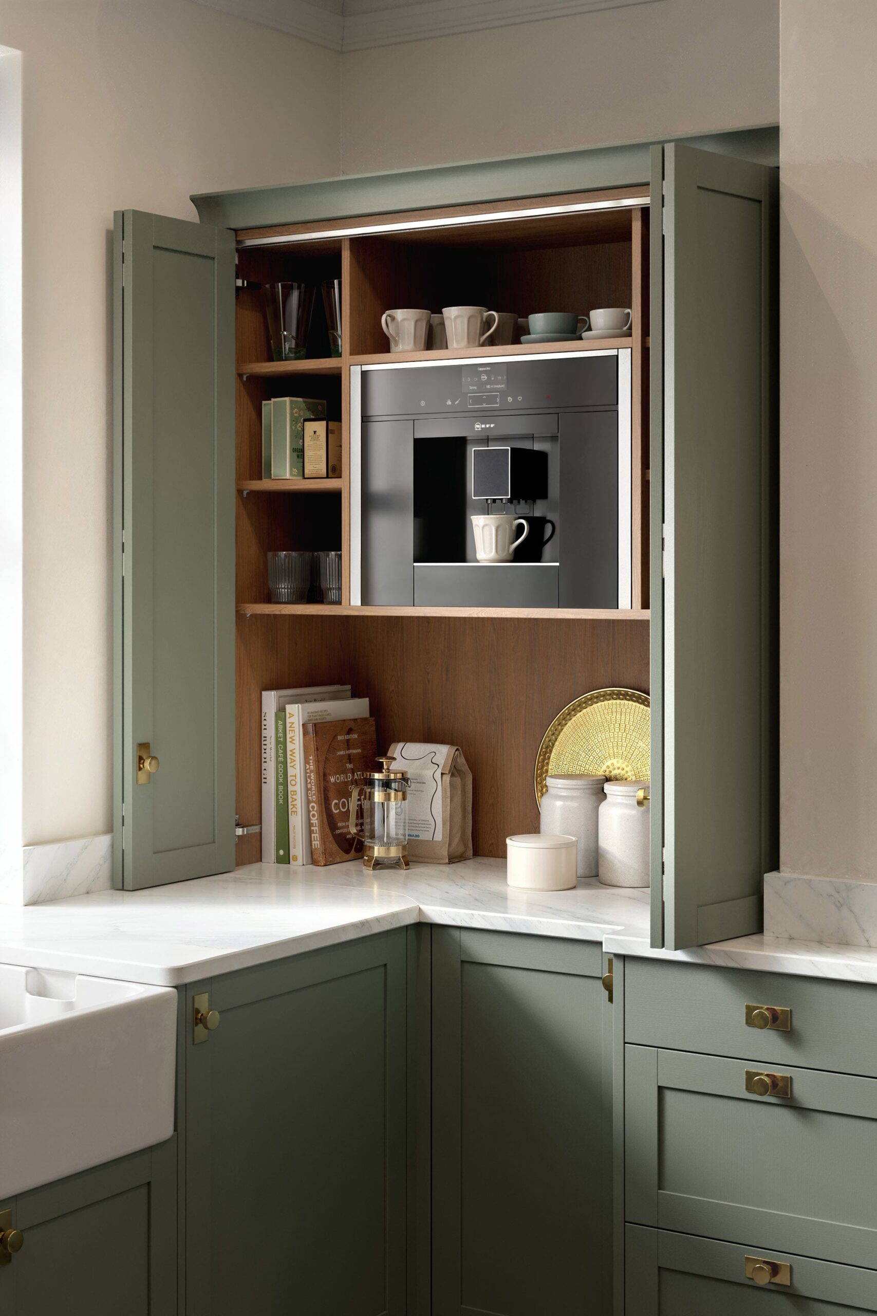 sovereign-jade-dresser